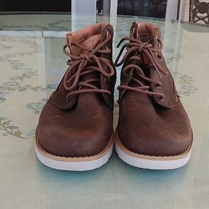 Mens shoes
